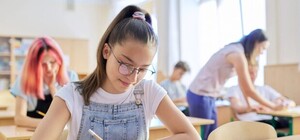 Сьогодні в Україні стартувала реєстрація на Національний мультипредметний тест-2023: подробиці