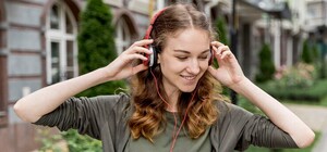 10 песен, которые чаще всего искали в Днепре в течение недели