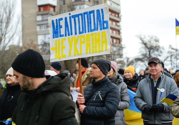 Россияне активизировали попытки вычислить партизан в оккупированном Мелитополе. 