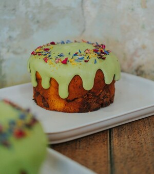 Смачно та небанально: які незвичайні пасочки можна купити в Одесі