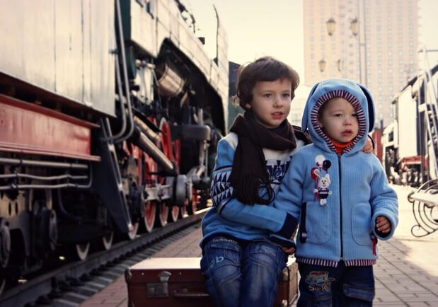 Россияне готовятся угнать детей из Энергодара под видом эвакуации 