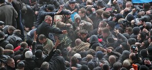 Во временно оккупированные районы Запорожской области привезли провокаторов из Крыма