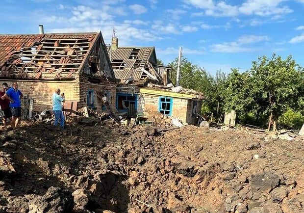 Армия РФ обстреляла 20 населенных пунктов Запорожской области: ранены. 