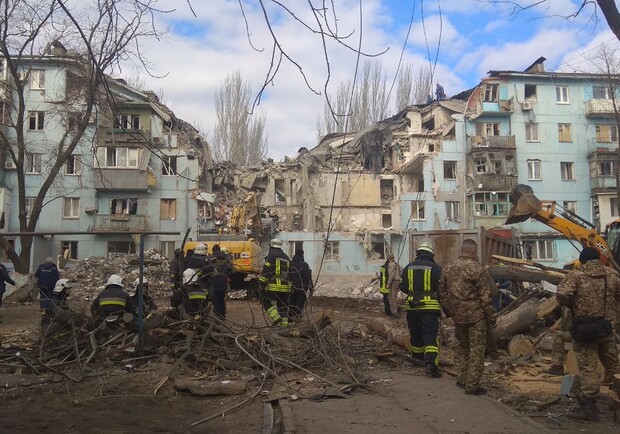 В Запорожье подали три сотни заявок на восстановление жилья после обстрелов РФ. 