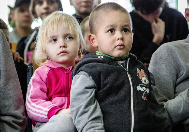 За час окупації росіяни "всиновили" 230 дітей з Мелітополя. 