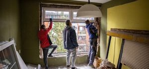 В Шевченковском районе бесплатно заменят окна, поврежденные от вражеских атак: куда обращаться