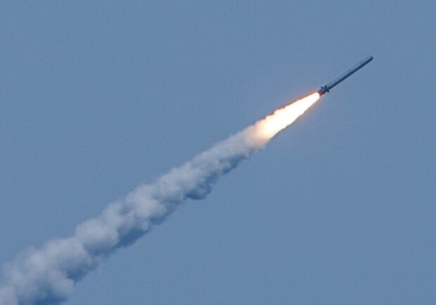 Россия ударила по Запорожью крылатыми ракетами. 