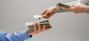 Курс валют в Україні 14 вересня 2023 року: скільки коштує долар і євро