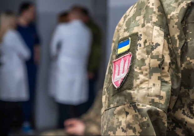 ДБР встановило, що колишній військком Запорізької області організовував фальшиві операції для "ухилянтів". 