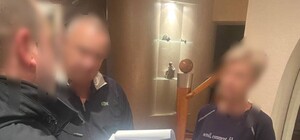 Руководство таможенного поста аэропорта 