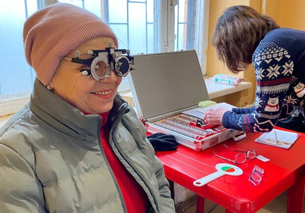 В Запорожье пройдет благотворительная глазная клиника, где будут дарить очки. 