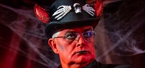 Директор Одеського зоопарку випустив новий кліп до Хеловіну