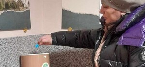 В офісах Львівської громади з’явилися контейнери для відпрацьованих акумуляторів і батарейок