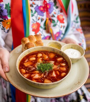 Национальный колорит: в каких заведениях Одессы готовят блюда украинской кухни