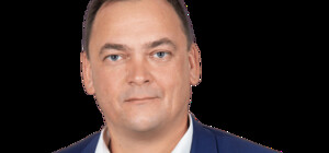 Терехов уволил своего заместителя по ЖКХ