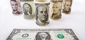 Курс валют в Україні 3 березня 2024 року: скільки коштує долар і євро