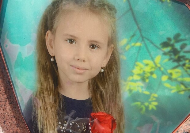 Гибель 8-летней девочки в Дубовой роще: родители просят запорожцев прийти в суд. 