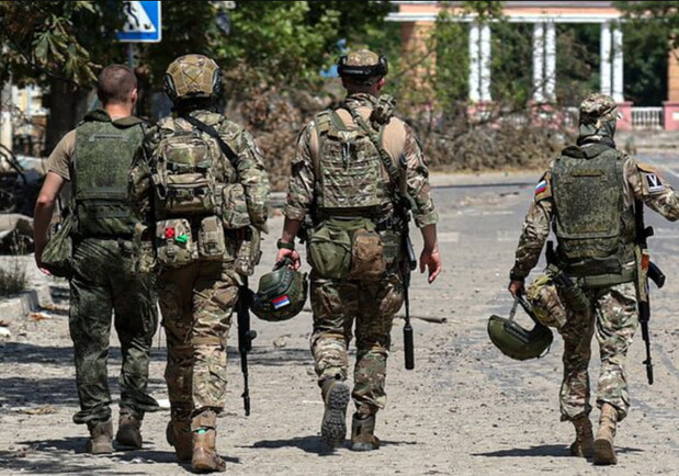 Командування звільняє командирів Збройних сил РФ, які не можуть повернути позиції в Роботине. 