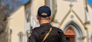 В Запорожье полиция усилила патрулирование на Пасхальные праздники