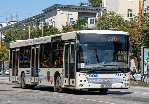 Сьогодні в Запоріжжі запустили новий автобусний маршрут: графік. 