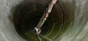 На Дрогобиччині 53-річна жінка впала в 15-метрову криницю і вижила