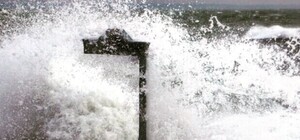 В Одесі та області попередили про посилення вітру