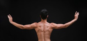 Одессит 13 минут угрожал продавщице своим половым органом