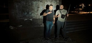 Уночі активісти прибрали з площі 10 квітня в Одесі орден Леніна та радянську зірку (оновлено)