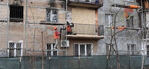 В Одессе восстанавливают разрушенный в результате российских обстрелов дом: какой именно