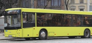 Одному з львівських автобусів подовжили маршрут 