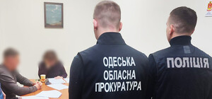 Збитки на три мільйони гривень: голову однієї із сільрад Одещини підозрюють у корупційній оборудці