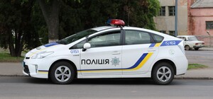 На Одещині пенсіонерка на легковику зіштовхнулася з поліцейською автівкою: подробиці аварії