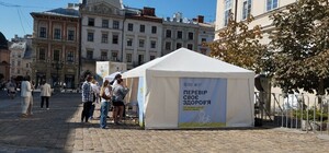 Львів'ян запрошують пройти базові обстеження здоров'я у медичних наметах 