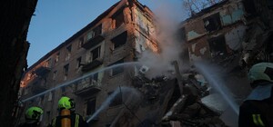 Киевская область оказалась под массированным российским ударом: есть погибшие, под завалами остаются люди