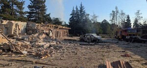 РФ вдарила по базі відпочинку під Запоріжжям ФАБами: двоє загиблих, багато поранених