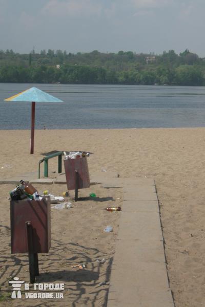 Запорожские пляжи 1 июня не откроются. Фото Vgorode.ua.