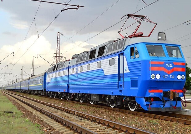 УЗ змінила маршрути: поїзди до Запоріжжя тимчасово йдуть лише до Дніпра. 