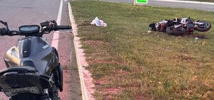 В Харькове столкнулись два мотоцикла: пострадали прохожие