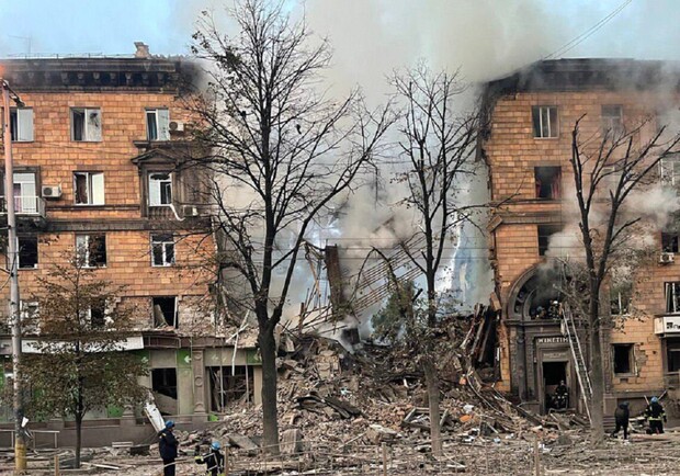 Чому РФ систематично обстрілює Запоріжжя та цивільні громади. 