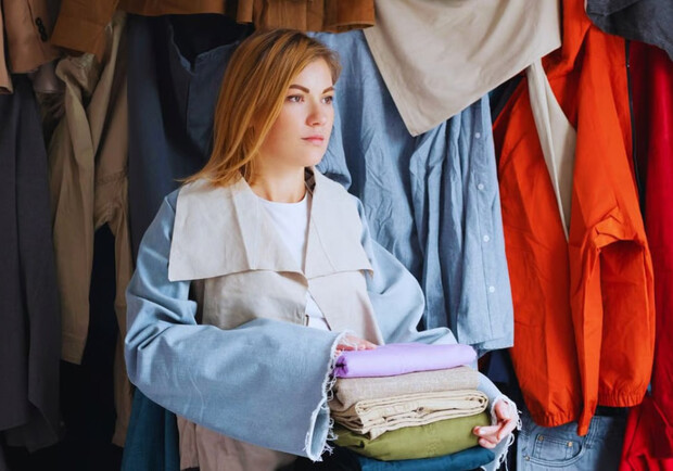 Священник ПЦУ рассказал, можно ли носить одежду умерших. 