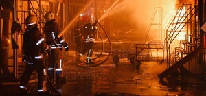 Оккупанты в ночь на 1 октября нанесли по Харькову масштабный удар управляемыми авиабомбами 