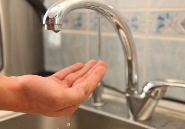 У центрі Запоріжжя частина будинків залишилася без води через аварійні роботи 