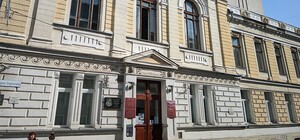 Библиотека имени Короленко стала 