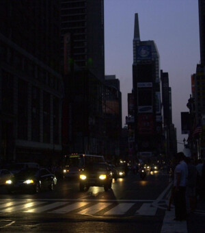 Блекаути взимку 2025-2026 в Україні – чи будуть відключення світла та як підготуватися