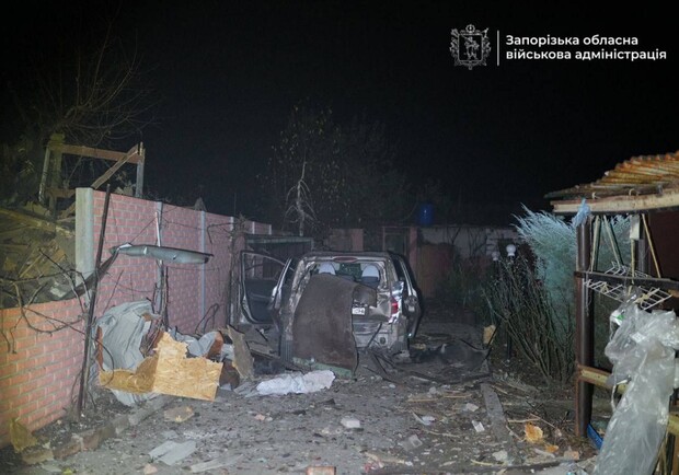 РФ атакувала Запоріжжя вночі: є поранені та масштабні знеструмлення. 