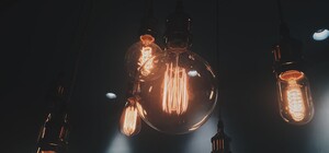 Суботні відключення не за графіком: де в Одесі не буде світла до пізнього вечора