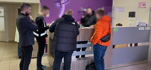 З Німеччини екстрадували харків'янку, яку підозрюють у торгівлі немовлятами