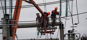 В Одесской области масштабные отключения света после атаки РФ: энергетики работают в усиленном режиме