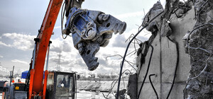 У Харкові демонтують ще три будинки, які постраждали від обстрілу