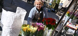У Львові відновили продаж квітів у центрі